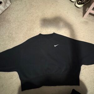Black Nike Cropped Sweatshirt